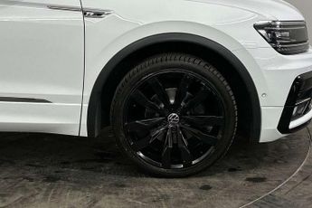 Volkswagen Tiguan 2.0 TSi 230 4Motion SEL 5dr DSG