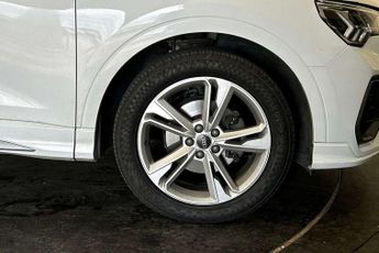 Audi Q3 35 TFSI S Line 5dr S Tronic