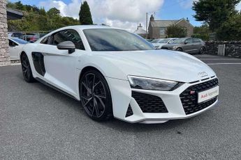 Audi R8 5.2 FSI V10 Quattro Performance 2dr S Tronic