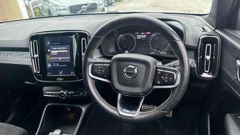 Volvo XC40 2.0 B4P R DESIGN 5dr Auto