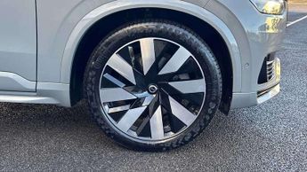 Volvo XC90 2.0 T8 [455] RC PHEV Ultimate Dark 5dr AWD Gtron