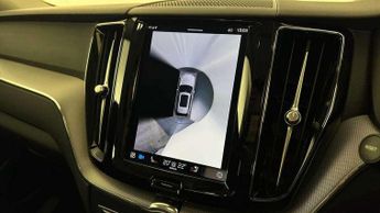 Volvo XC60 2.0 B5P Plus Dark 5dr AWD Geartronic