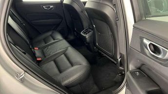 Volvo XC60 2.0 B5P Plus Dark 5dr AWD Geartronic