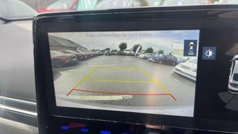 Hyundai IONIQ 1.6 GDi Plug-in Hybrid Premium SE 5dr DCT