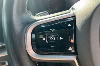 Volvo XC60 2.0 T5 [250] R DESIGN 5dr Geartronic