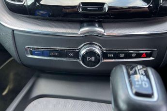 Volvo XC60 2.0 T5 [250] R DESIGN 5dr Geartronic