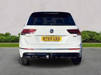 Volkswagen Tiguan 2.0 TDi 150 4Motion R-Line Tech 5dr DSG