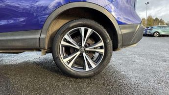 Nissan Qashqai 1.3 DiG-T 160 [157] N-Connecta 5dr DCT Glass Roof