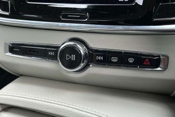 Volvo S90 2.0 D4 Momentum Plus 4dr Geartronic