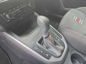 SEAT Arona 1.0 TSI 110 FR Sport 5dr DSG