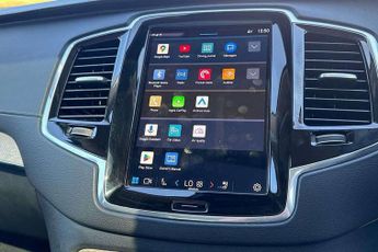 Volvo XC90 2.0 B5P Ultimate Dark 5dr AWD Geartronic