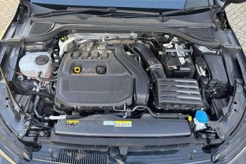 Volkswagen Golf 1.5 eTSI 150 Active 5dr DSG