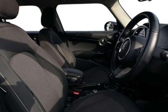 MINI Hatchback 5dr 1.5 Cooper Classic 5dr Auto