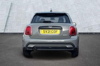 MINI Hatchback 5dr 1.5 Cooper Classic 5dr Auto