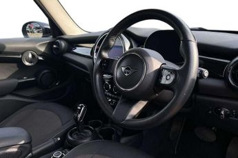 MINI Hatchback 5dr 1.5 Cooper Classic 5dr Auto