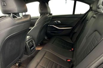 BMW 3 Series 320d xDrive MHT M Sport 4dr Step Auto