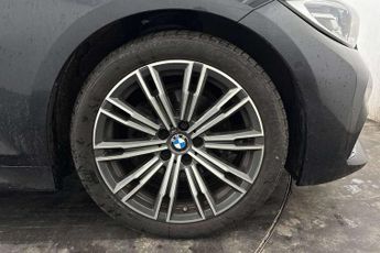 BMW 3 Series 320d xDrive MHT M Sport 4dr Step Auto