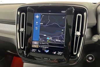 Volvo XC40 2.0 T4 R DESIGN 5dr AWD Geartronic