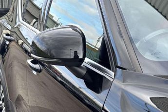 Volvo XC40 2.0 B4P Inscription Pro 5dr Auto