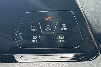 Volkswagen Golf 1.4 TSI GTE 5dr DSG