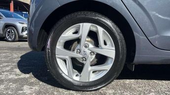 Hyundai i10 1.0 MPi SE Connect 5dr Auto