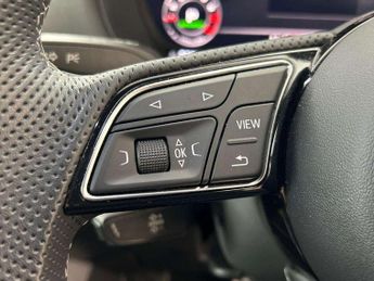 Audi Q2 35 TFSI S Line 5dr S Tronic