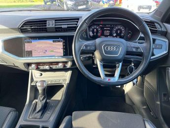 Audi Q3 35 TFSI S Line 5dr S Tronic