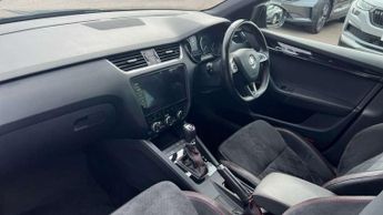 Skoda Octavia vRS 2.0 TSI 245 vRS 5dr DSG