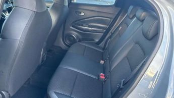 Nissan Juke 1.6 Hybrid N-Connecta 5dr Auto