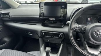 Toyota Yaris 1.5 Hybrid Icon 5dr CVT