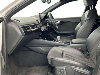 Audi A4 Avant 35 TFSI Black Edition 5dr S Tronic