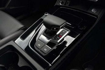 Audi Q5 45 TFSI Quattro Edition 1 5dr S Tronic