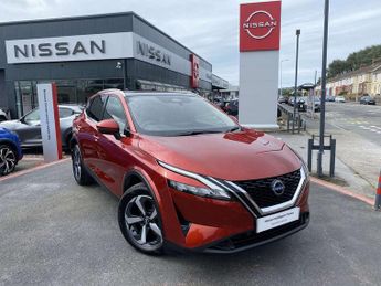 Nissan Qashqai 1.3 DiG-T MH N-Connecta 5dr