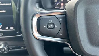 Volvo XC40 1.5 T3 [163] R DESIGN 5dr Geartronic