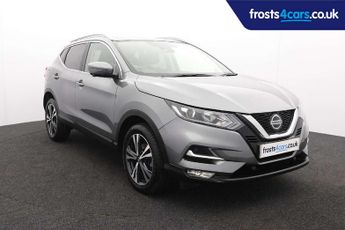 Nissan Qashqai 1.3 DiG-T N-Connecta 5dr [Glass Roof Pack]