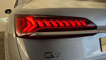 Audi Q7 55 TFSI e Quattro Black Ed 5dr Tiptronic [C+S]