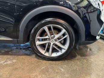 MG HS 1.5 T-GDI Exclusive 5dr DCT