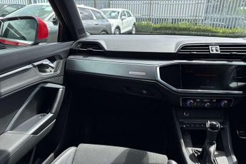 Audi Q3 35 TFSI S Line 5dr S Tronic