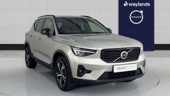 Volvo XC40 2.0 B3P Plus Dark 5dr Auto