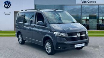 Volkswagen Transporter 2.0 TDI 150 Highline Kombi Van DSG