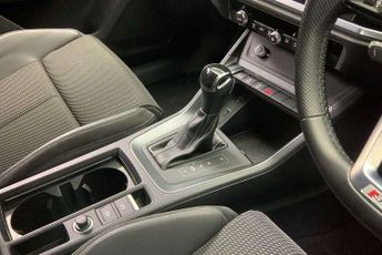 Audi Q3 35 TFSI S Line 5dr S Tronic