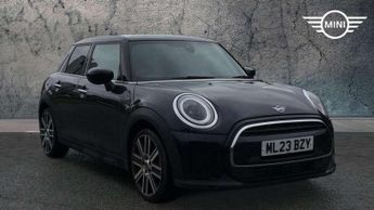 MINI Hatch 1.5 Cooper Exclusive 5dr Auto [Comfort/Nav Pack]