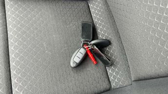 Nissan Juke 1.0 DiG-T 114 N-Connecta 5dr DCT