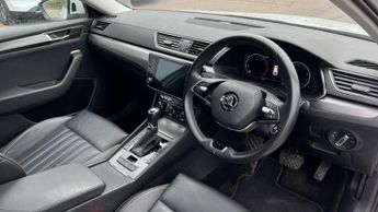 Skoda Superb Estate 2.0 TDI CR SE L 5dr DSG