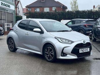 Toyota Yaris 1.5 Hybrid Design 5dr CVT