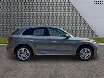 Audi Q5 45 TFSI Quattro S Line 5dr S Tronic [Tech Pro]