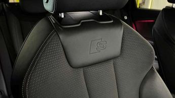 Audi A4 40 TFSI 204 Black Edition 5dr S Tronic