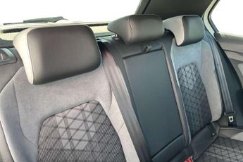 Volkswagen Golf 2.0 TDI 150 R-Line 5dr DSG