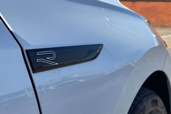 Volkswagen Golf 2.0 TDI 150 R-Line 5dr DSG
