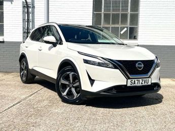 Nissan Qashqai 1.3 DiG-T MH N-Connecta 5dr